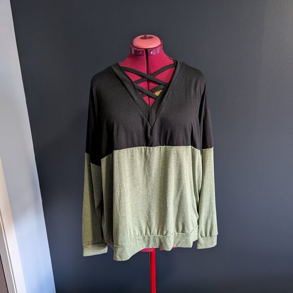 Long sleeve green and black shirt, size 4X - Picture 1 of 2